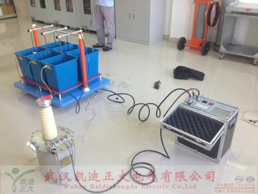 1468577397693580.jpg 绝缘手套靴耐压试验装置_副本.jpg