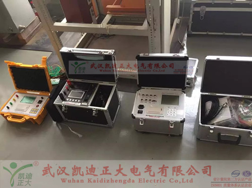 1482198361339140.jpg 开关柜检测设备_副本.jpg